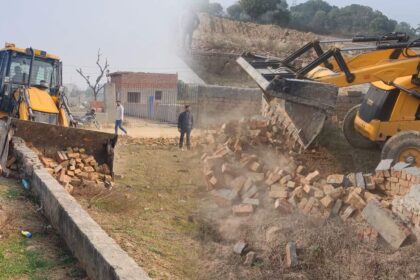 Greater Noida Authority demolished illegal construction on Khasra 135 land in Bhanauta