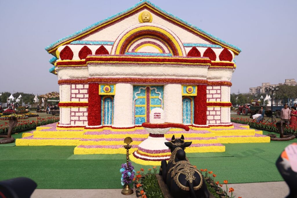 नोएडा के शिवालिक पार्क में “पुष्प प्रदर्शनी 2026” ने एक लाख से अधिक निवासियों का मन मोहा, जानिये पूरा कार्यक्रम 2 img 20260220 wa00936879743370274070107