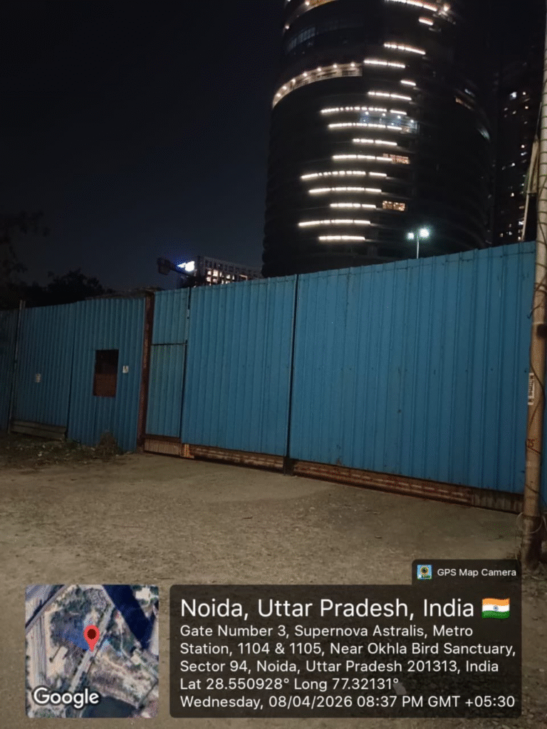 बेलाग लपेट : क्या सोशल मीडिया का 'ब्लेम गेम' सच की बलि चढ़ा रहा है? बिना जानकारी एमिटी छात्र की मृत्यु को प्रशानिक असफलता से जोड़ने पर उठते गंभीर सवाल! 1 sector94 noida